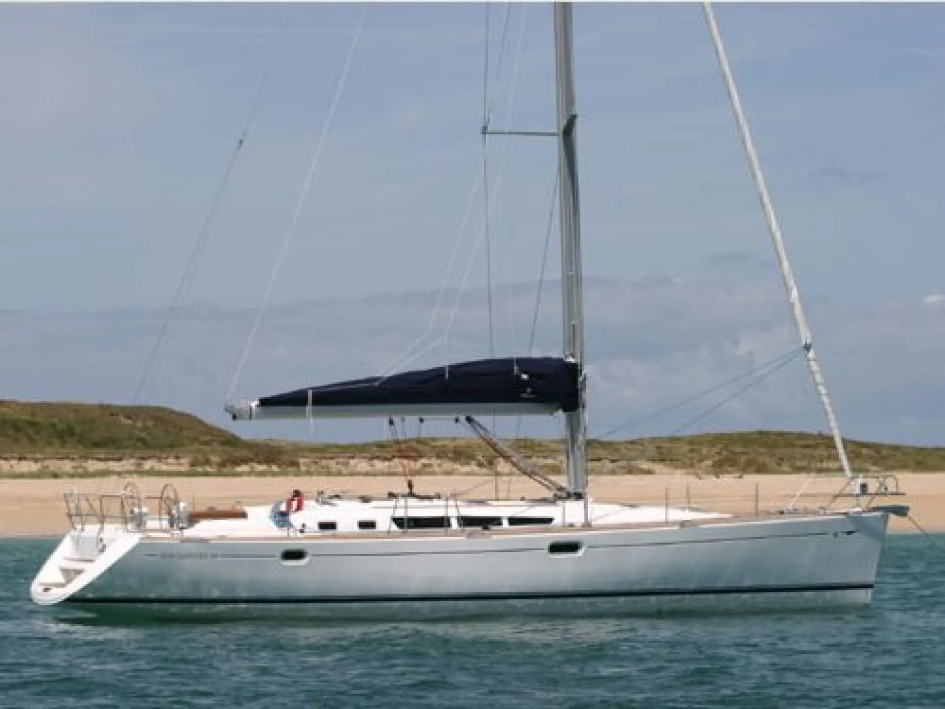 Sun Odyssey 49 — 4/16