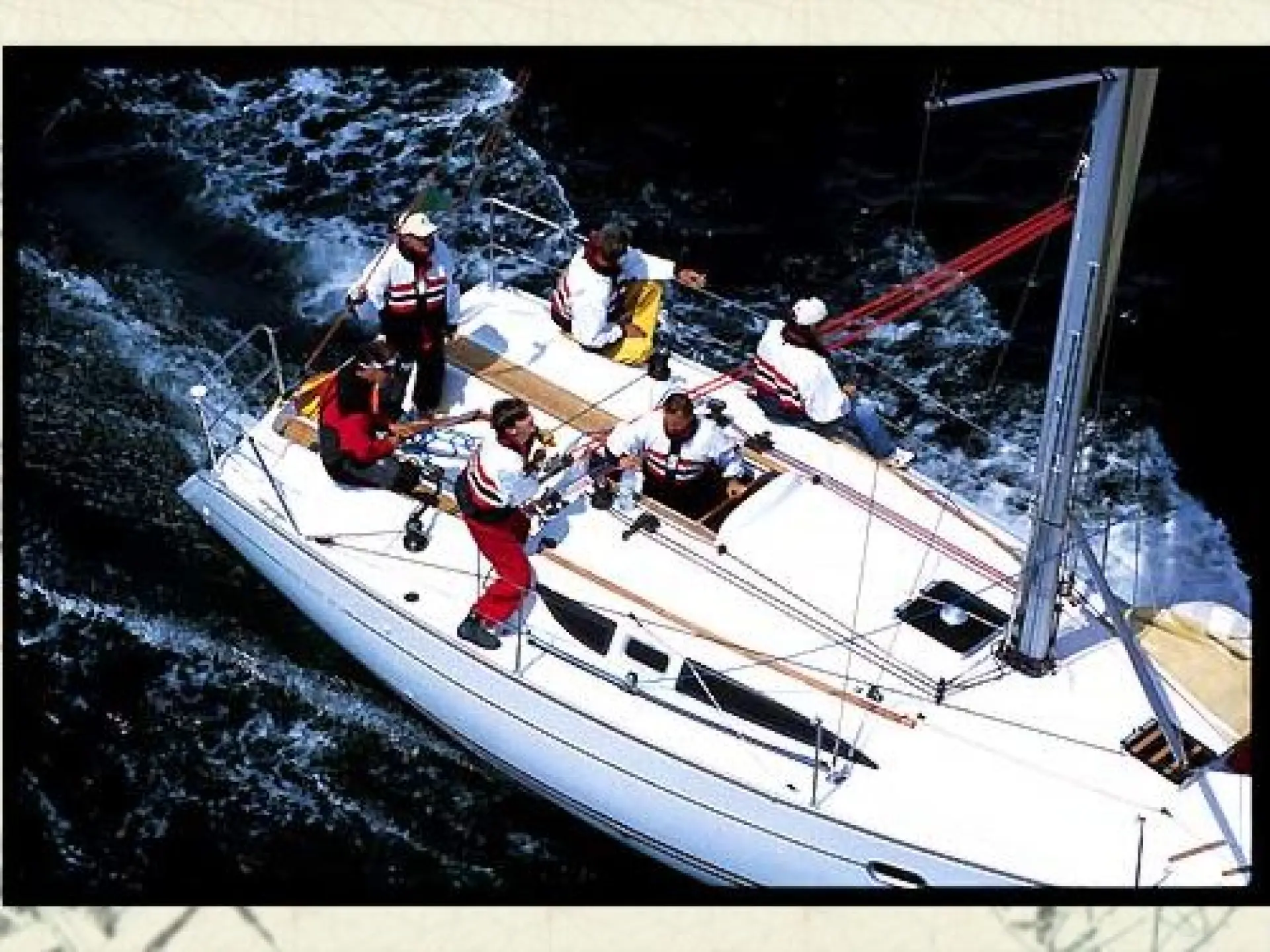 Sun Fast 32i — 8/16