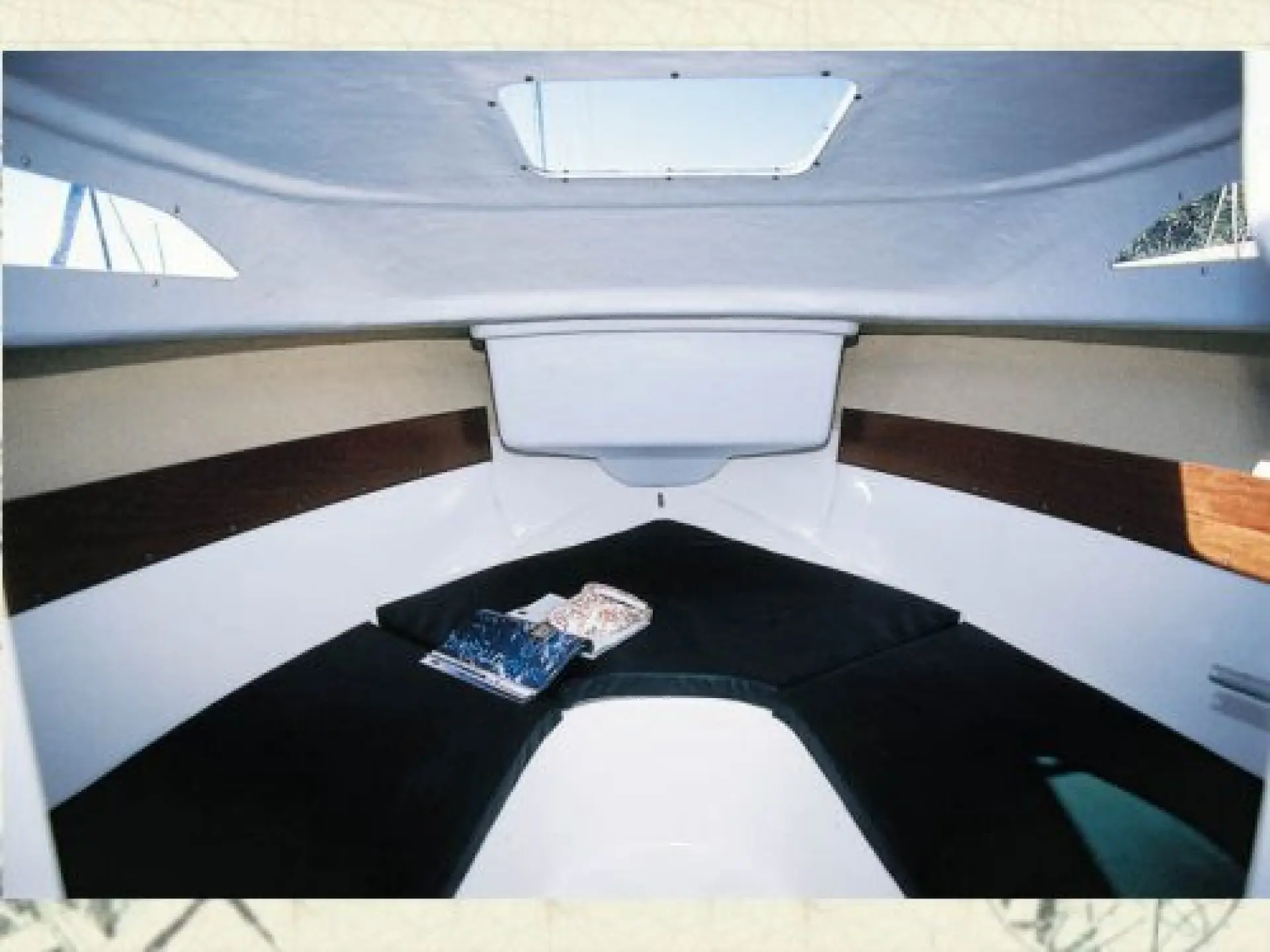 Merry Fisher 530 Cabin — 3/3