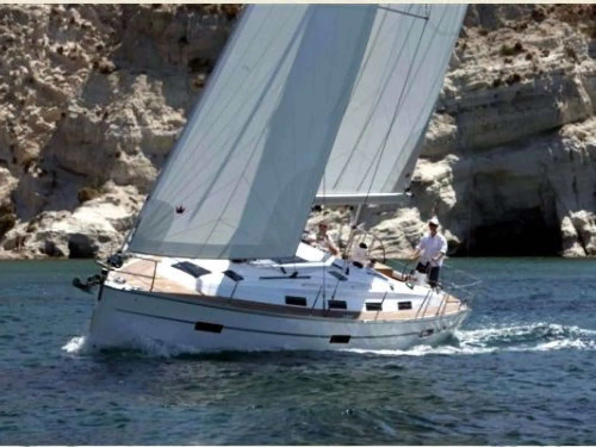 Bavaria 40 Cruiser — 8/31
