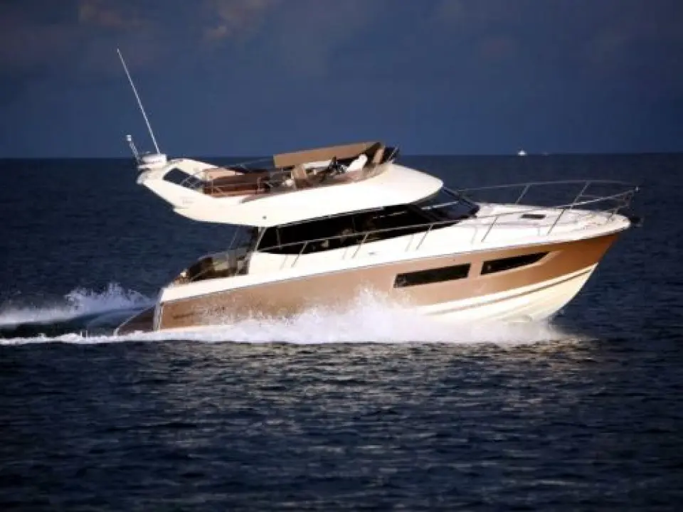 Prestige 350 Flybridge · 2011