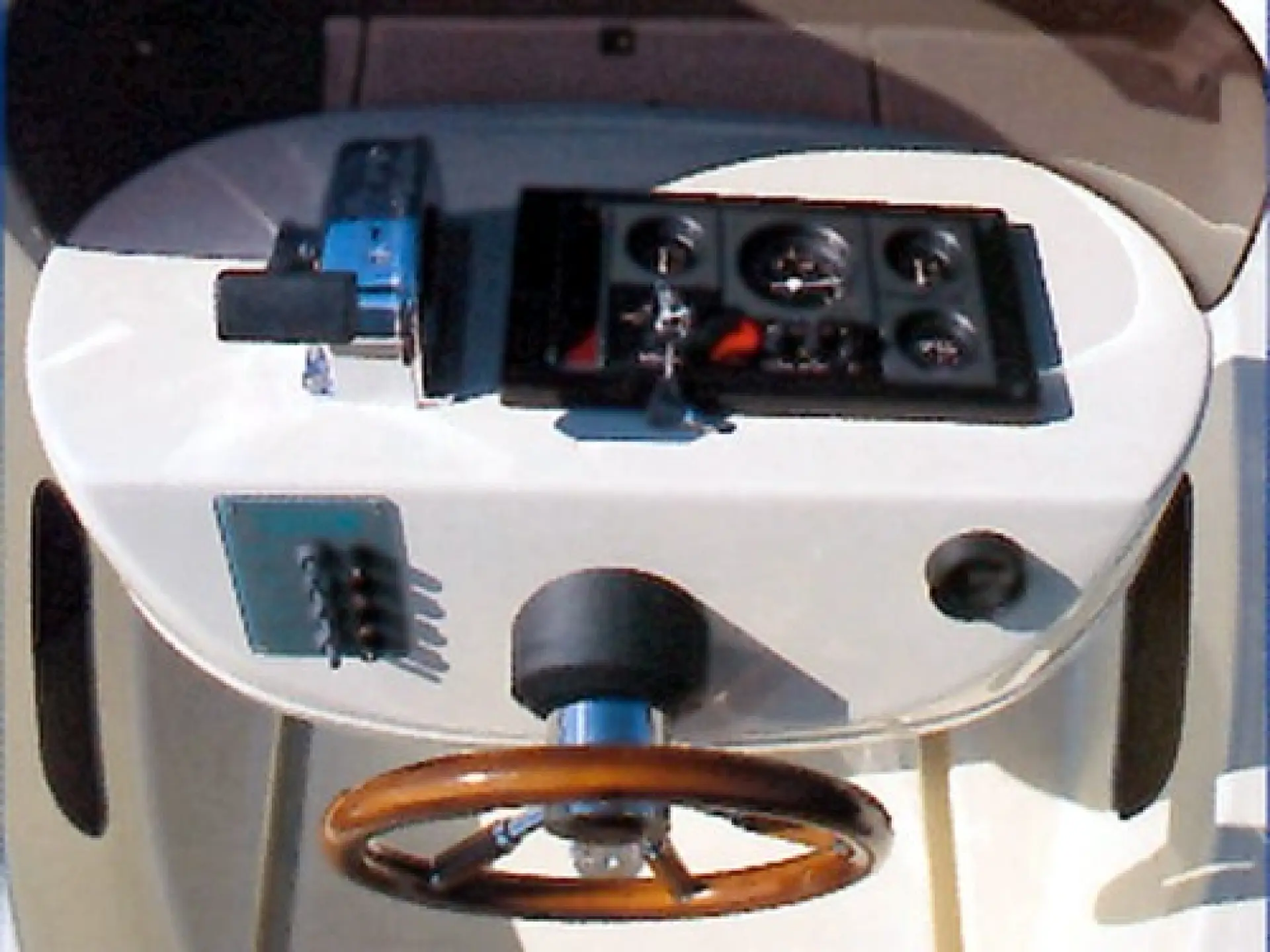 Gozzi Scirocco — 3/4
