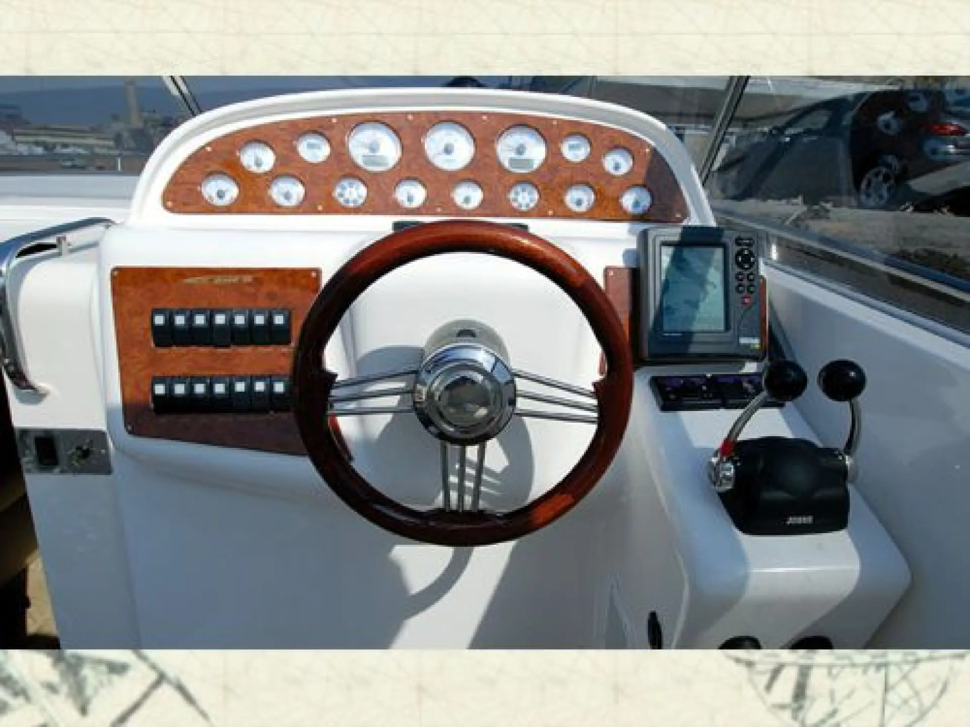 Mano 32 Sport — 11/28