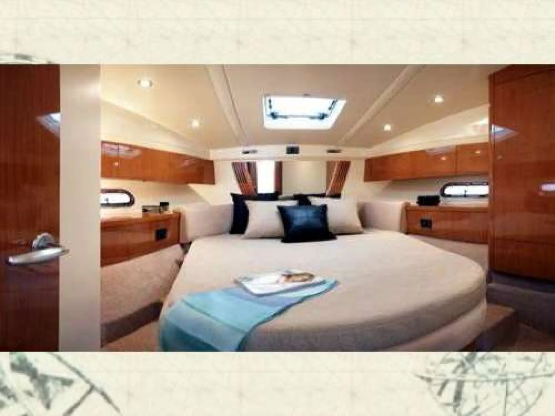 Sealine F 42/5 Flybridge — 14/22