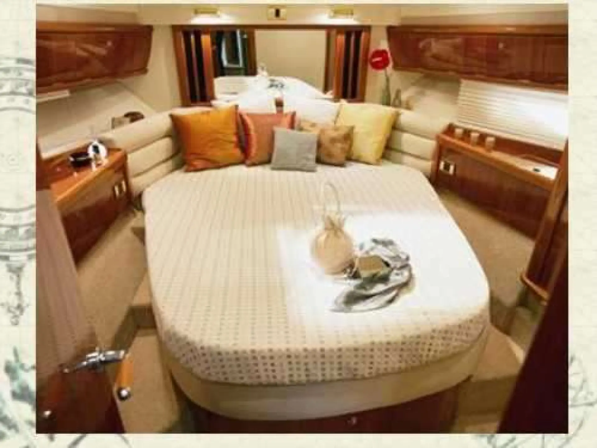 Sealine F 42/5 Flybridge — 15/22