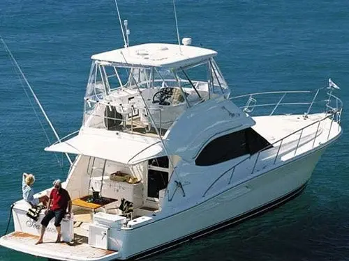 Riviera 42 Flybridge Convertible — 4/18