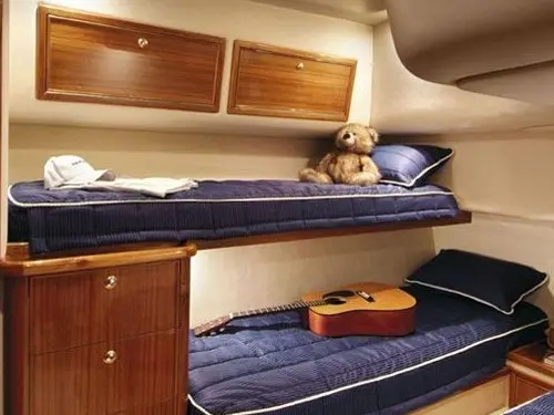 Riviera 42 Flybridge Convertible — 12/18