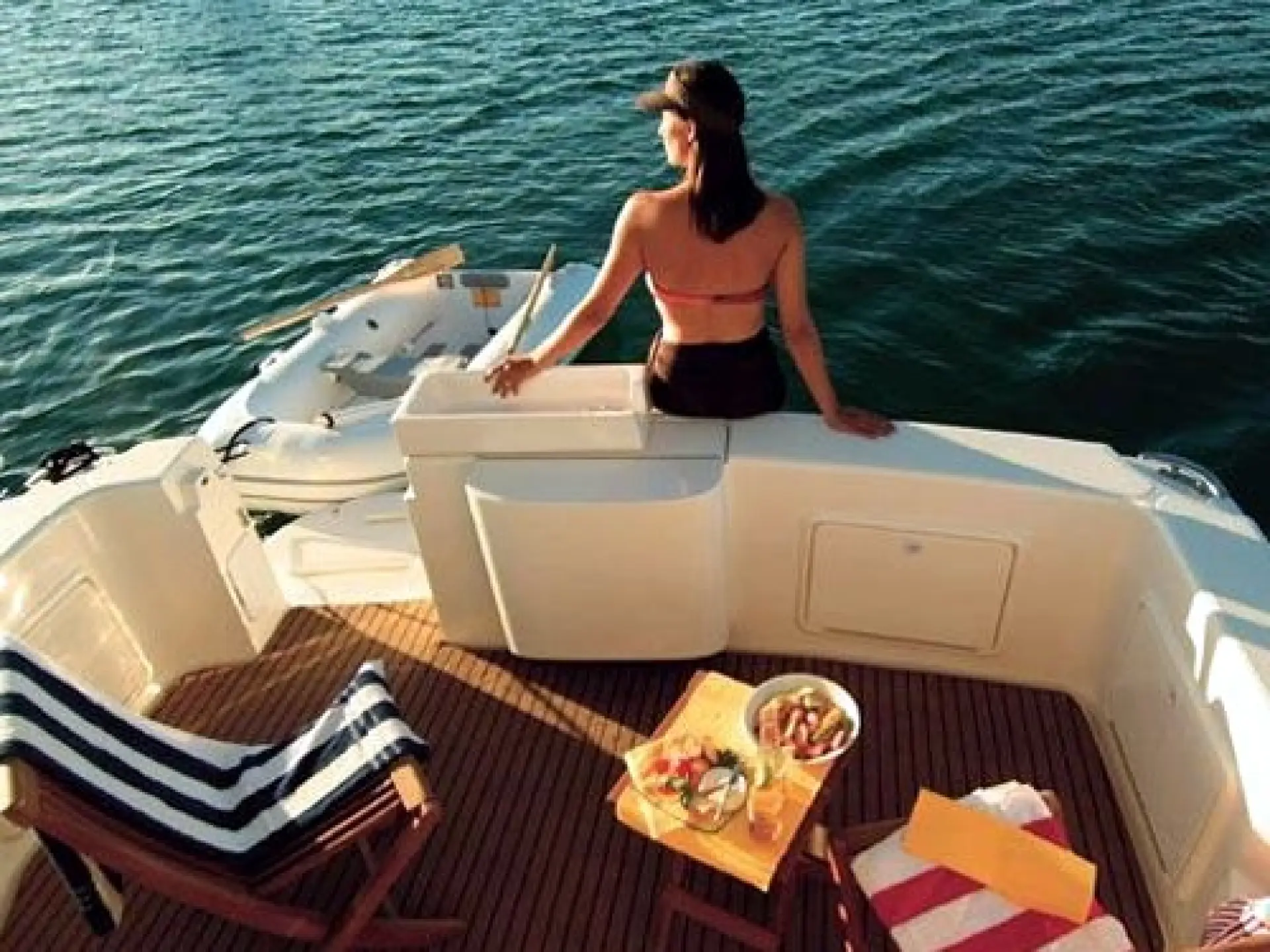 Riviera 33 Flybridge Convertible — 8/13