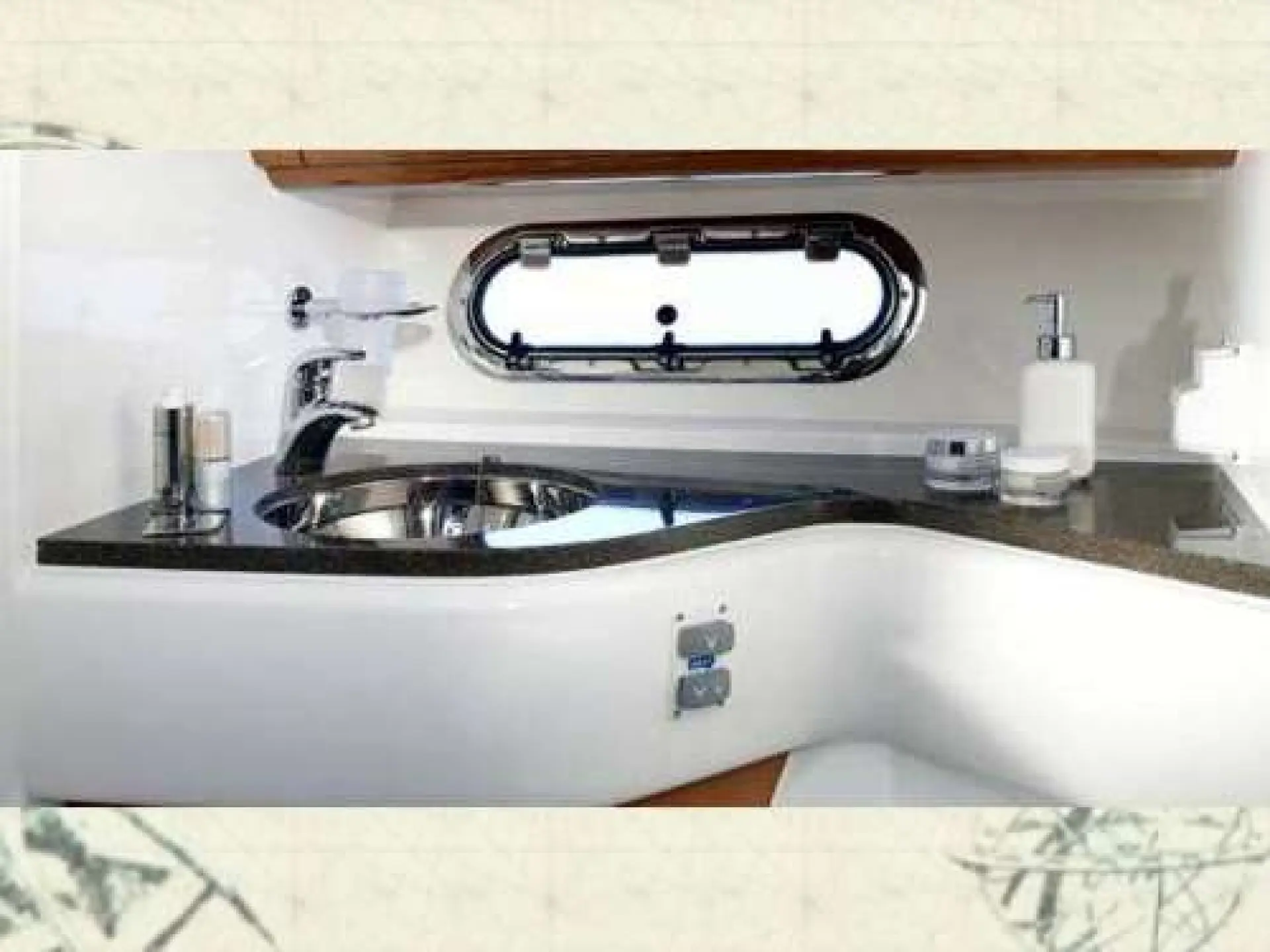 Sealine S 42 Open Sport — 15/19