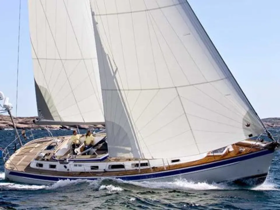 Hallberg Rassy 48