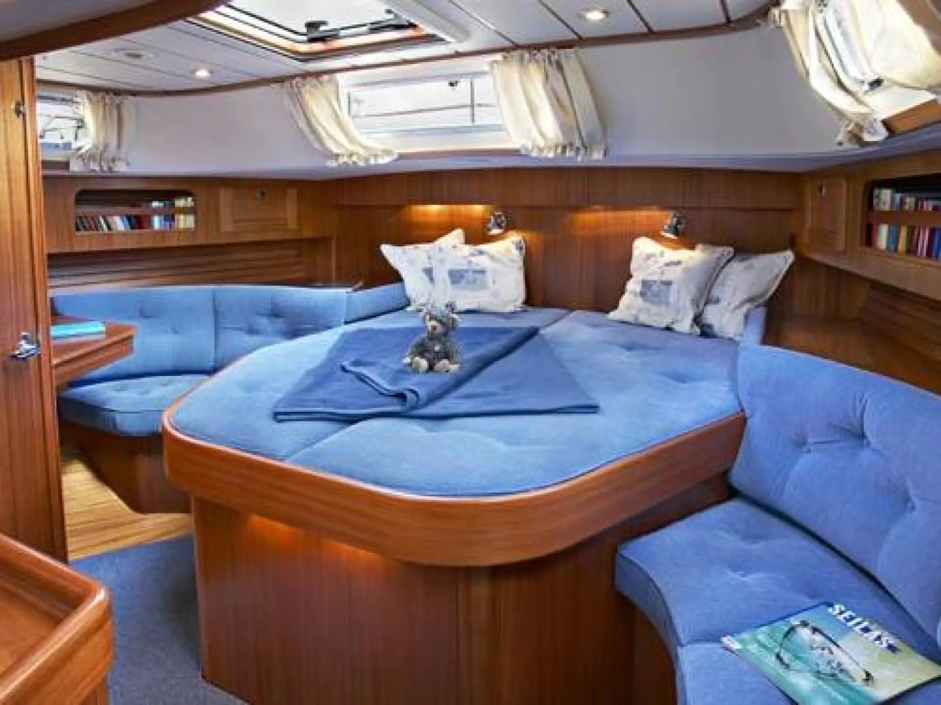 Hallberg Rassy 48 — 13/23