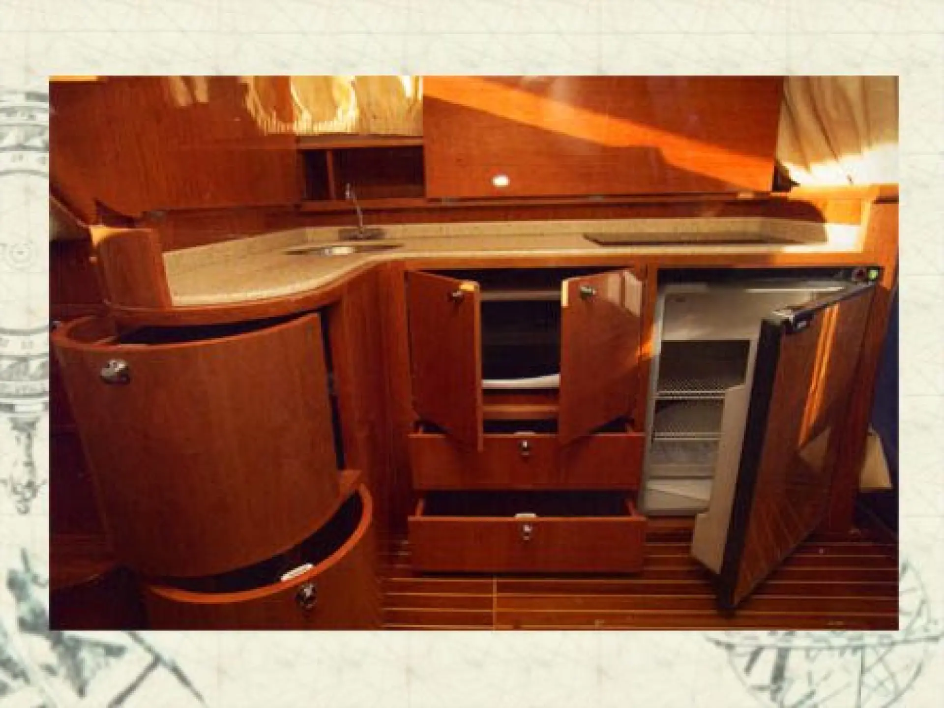 Astinor 36 Cruiser — 7/11