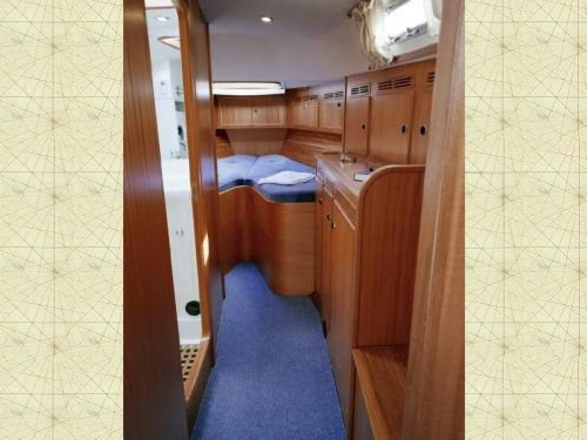 Hallberg Rassy 43 — 6/10