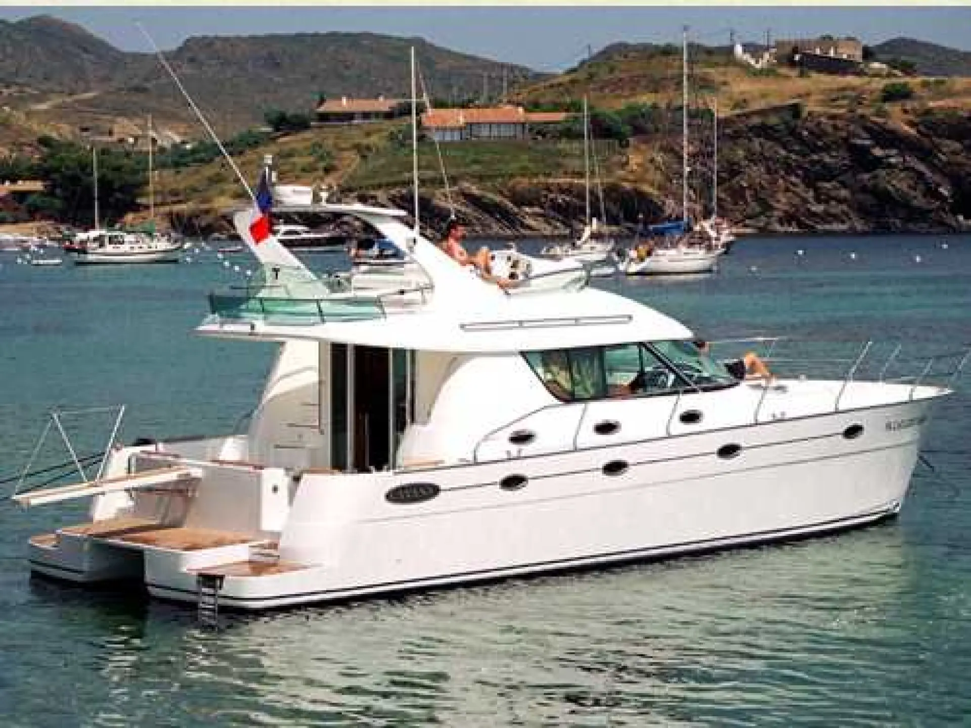 Catana 43 Legend — 4/25