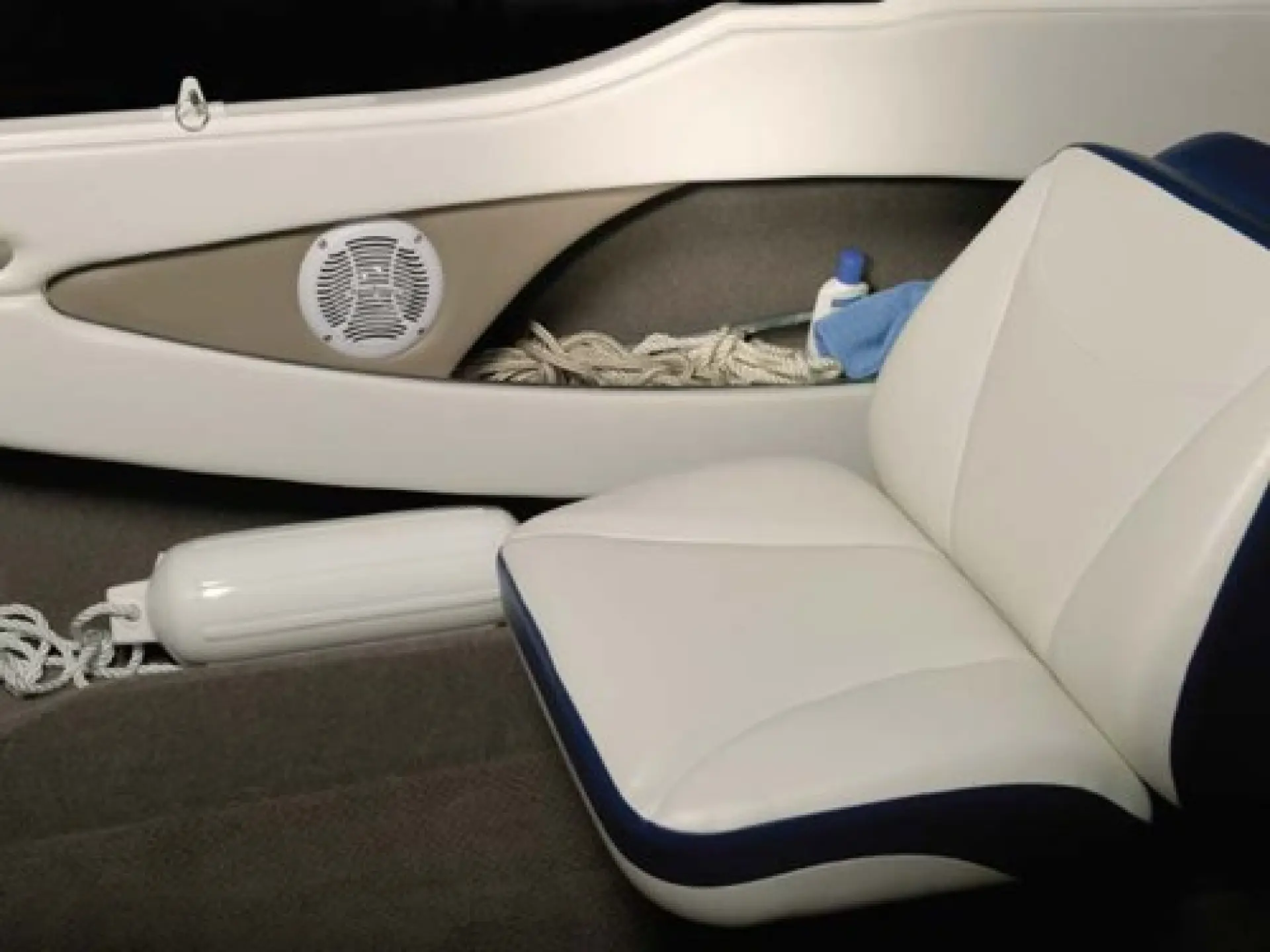 Bayliner 195 Bowrider — 5/7