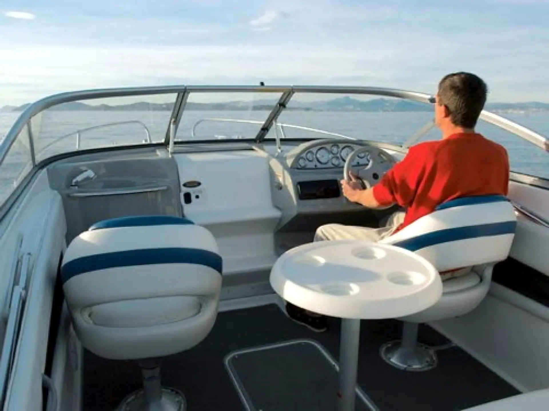 Bayliner 652 Classic Cuddy — 6/9