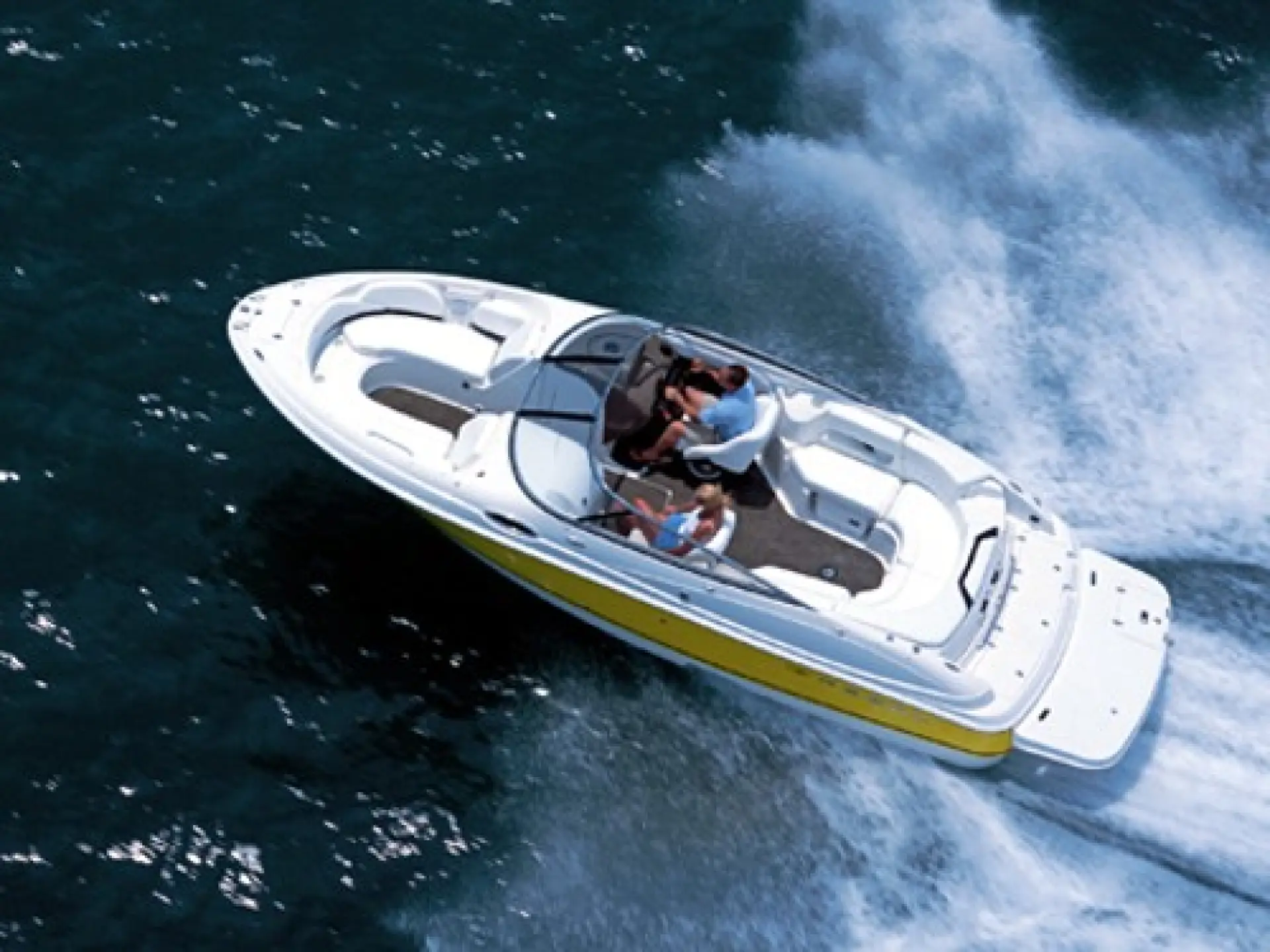 Regal 2400 Bowrider — 3/7