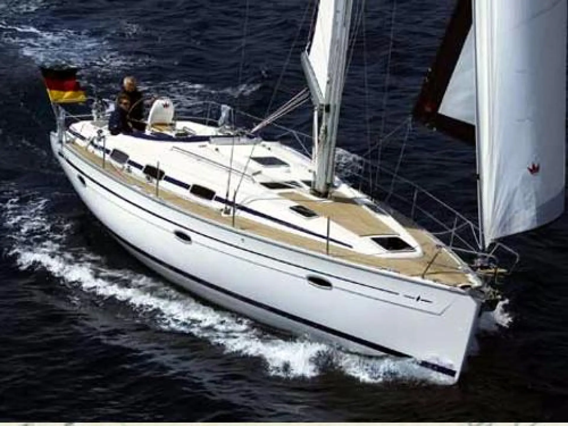 Bavaria 39 Cruiser — 7/16