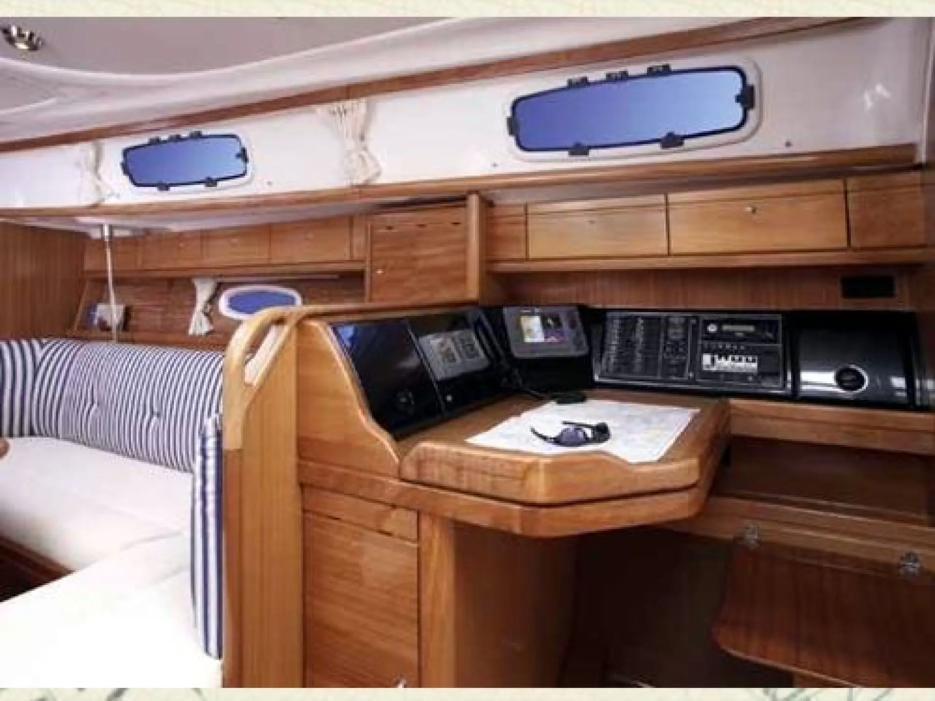 Bavaria 37 Cruiser — 10/18