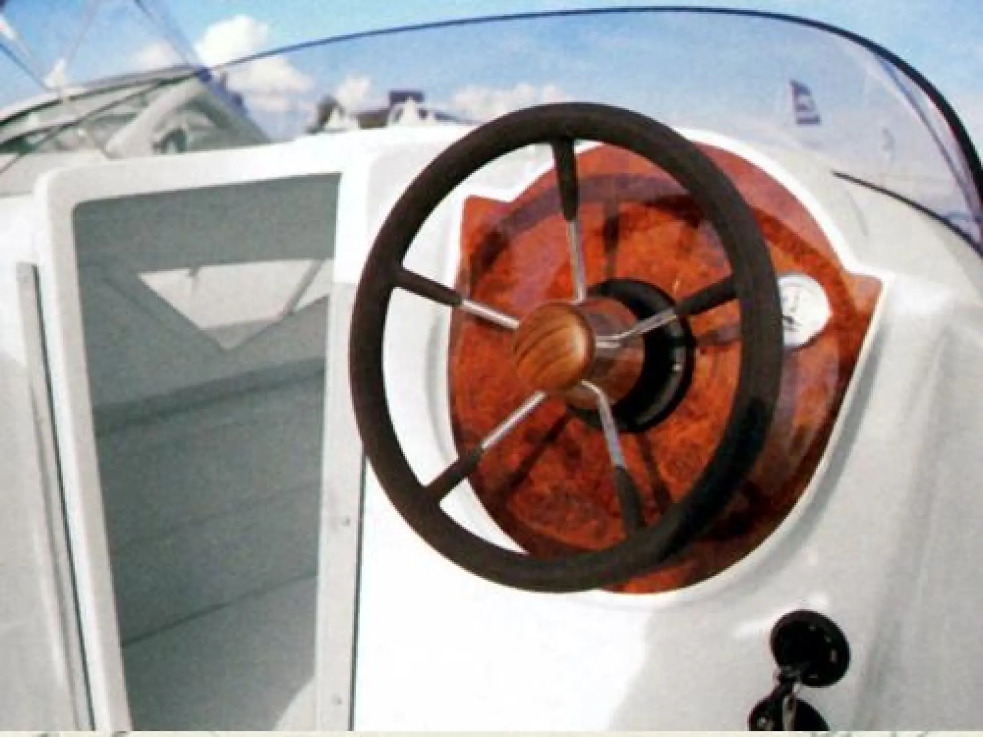 Quicksilver 510 Cruiser — 3/6