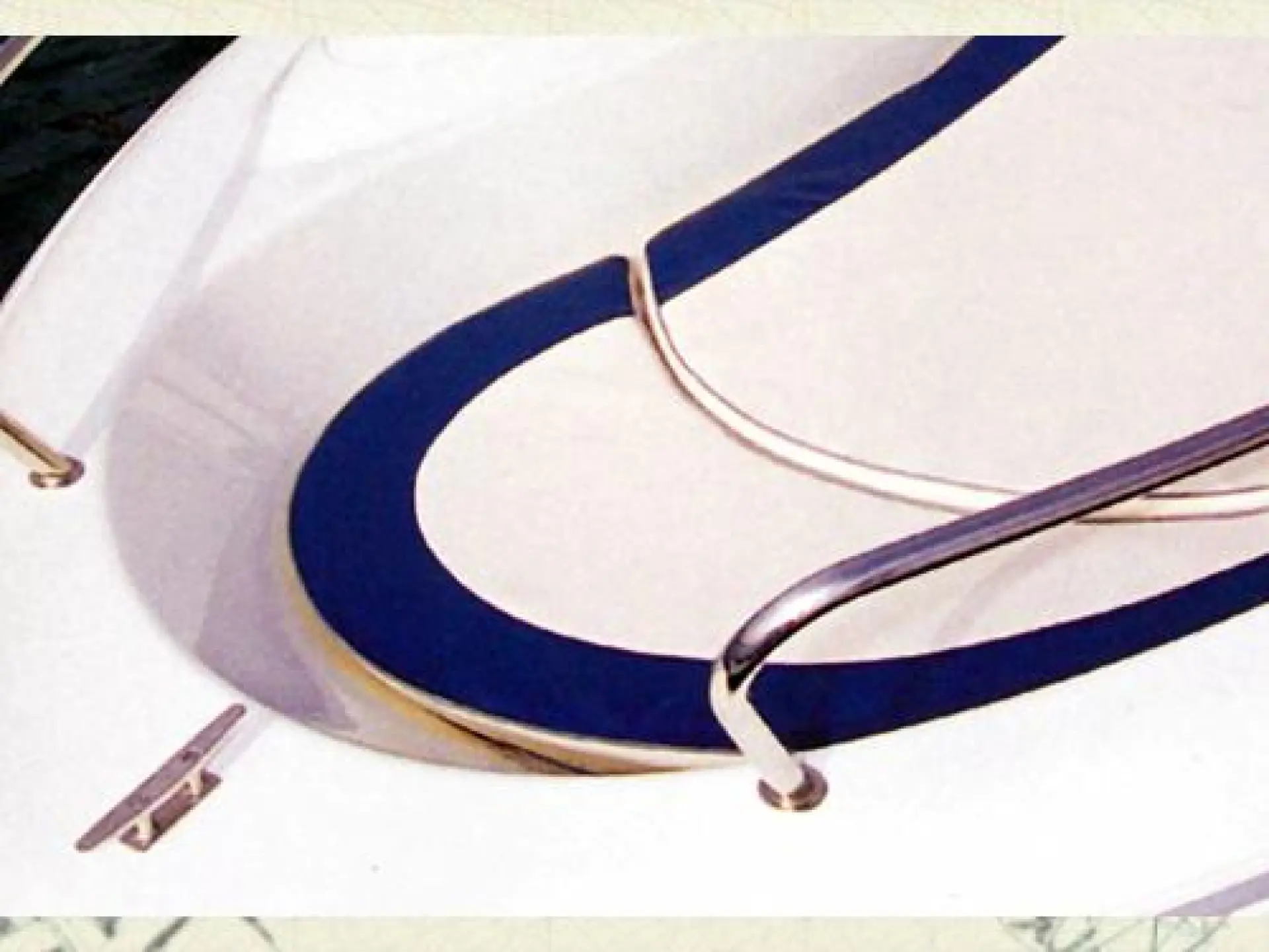 Quicksilver 425 Commander — 3/5