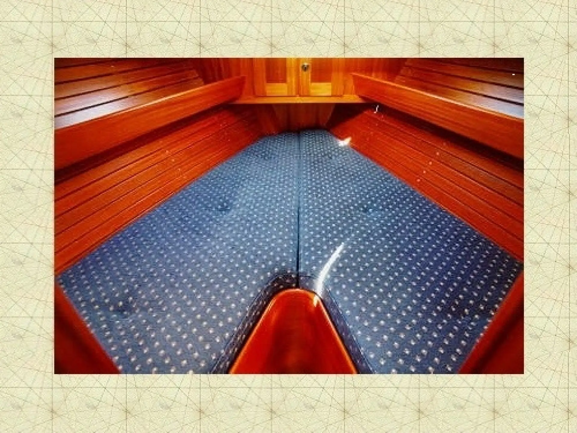Hallberg Rassy 31 — 5/8