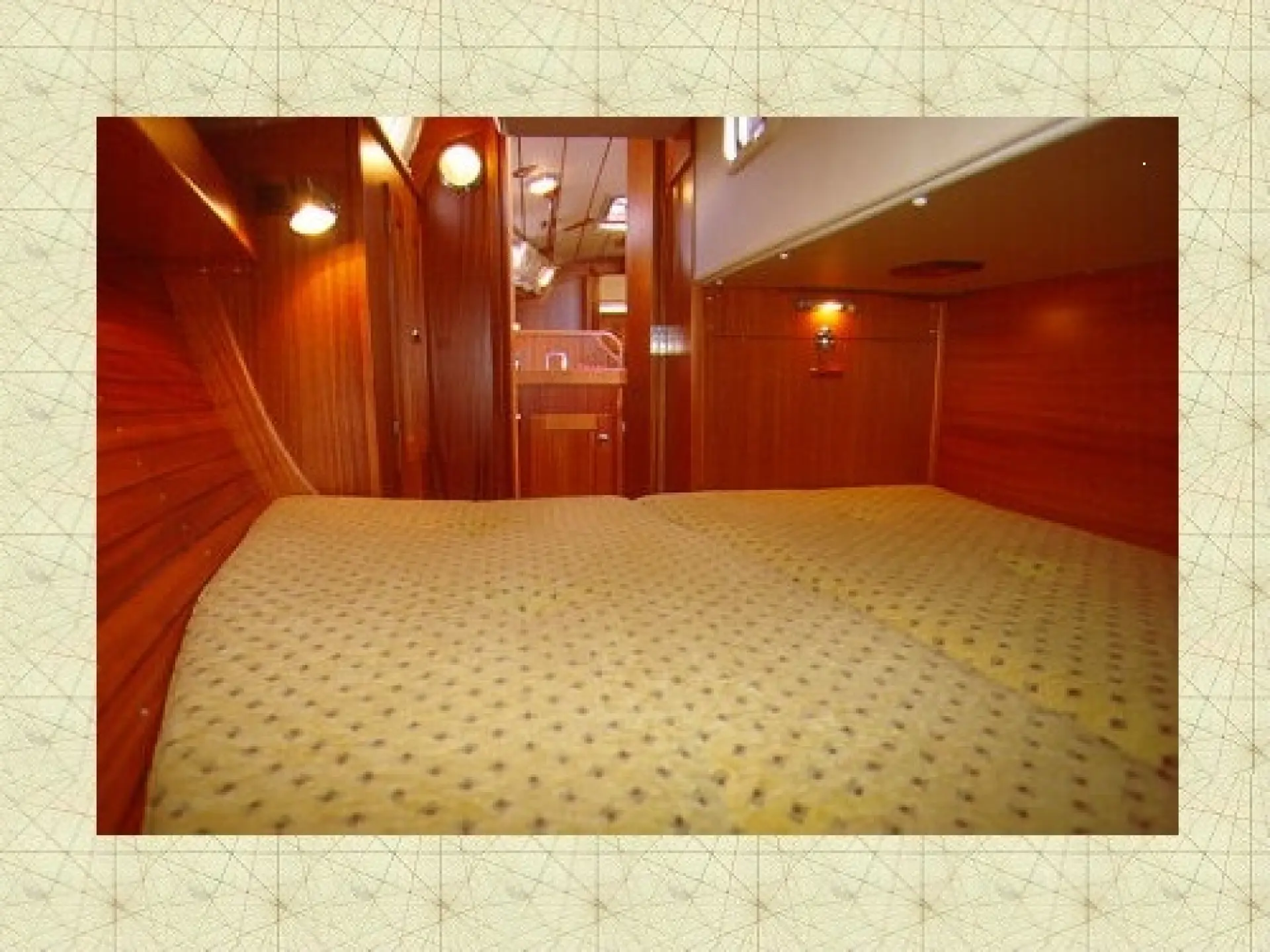 Hallberg Rassy 31 — 6/8