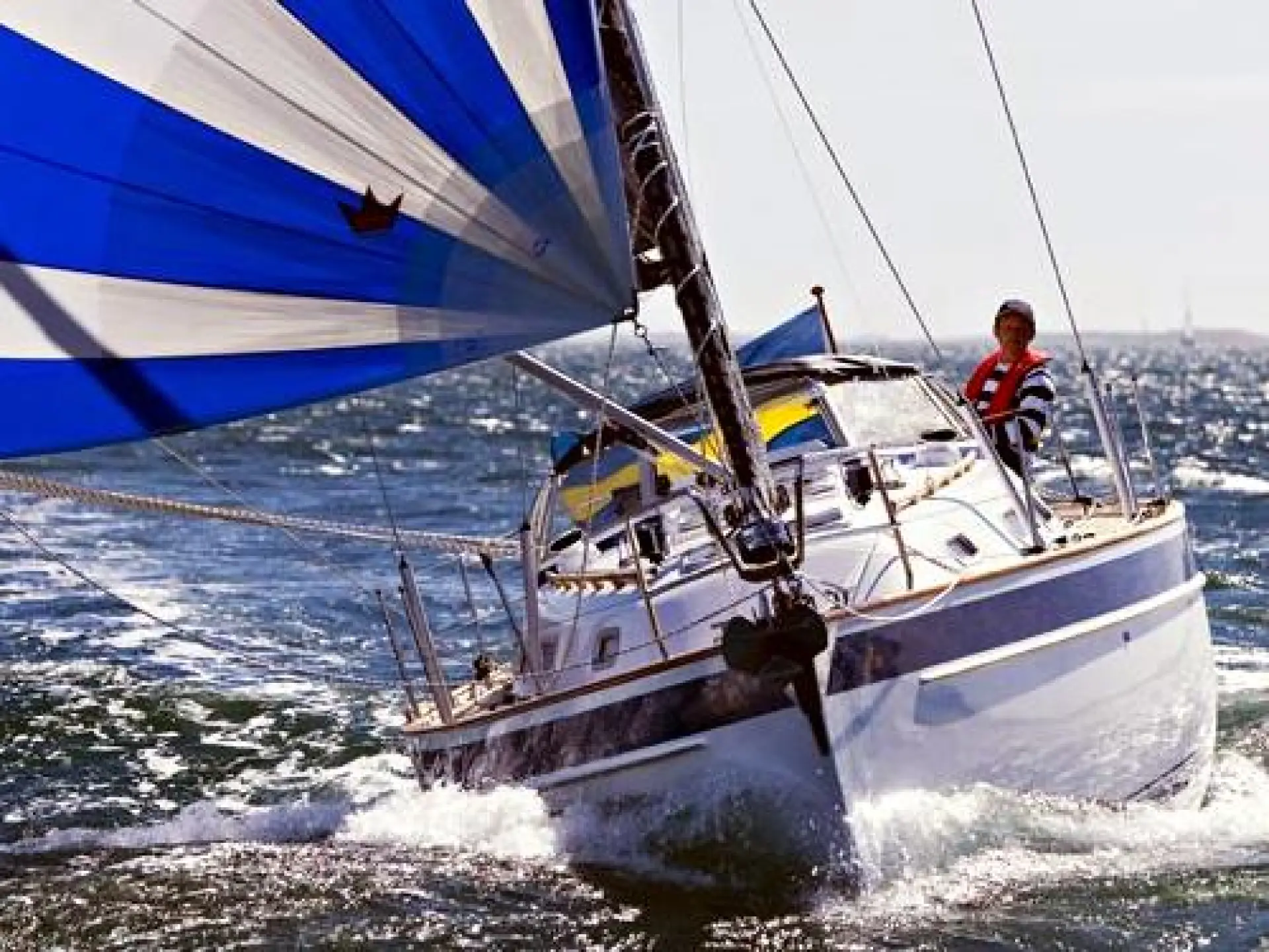 Hallberg Rassy 342 — 4/14
