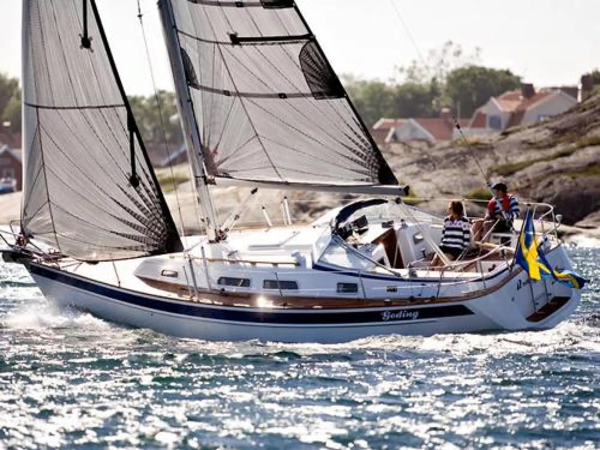Hallberg Rassy 342 — 8/14