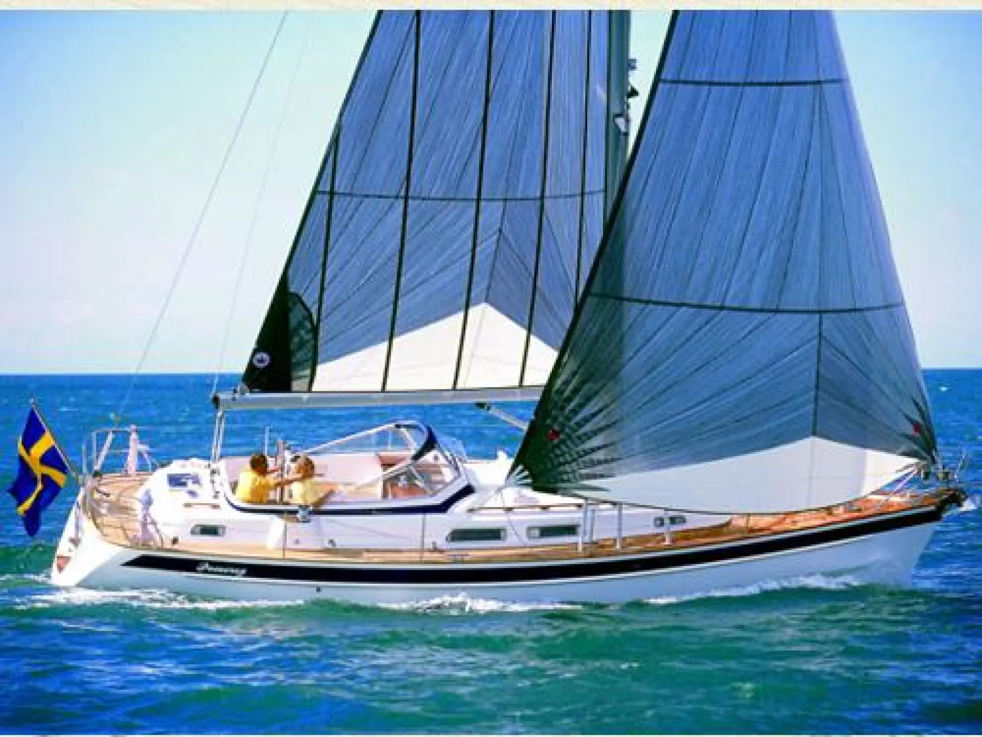 Hallberg Rassy 37 — 4/15