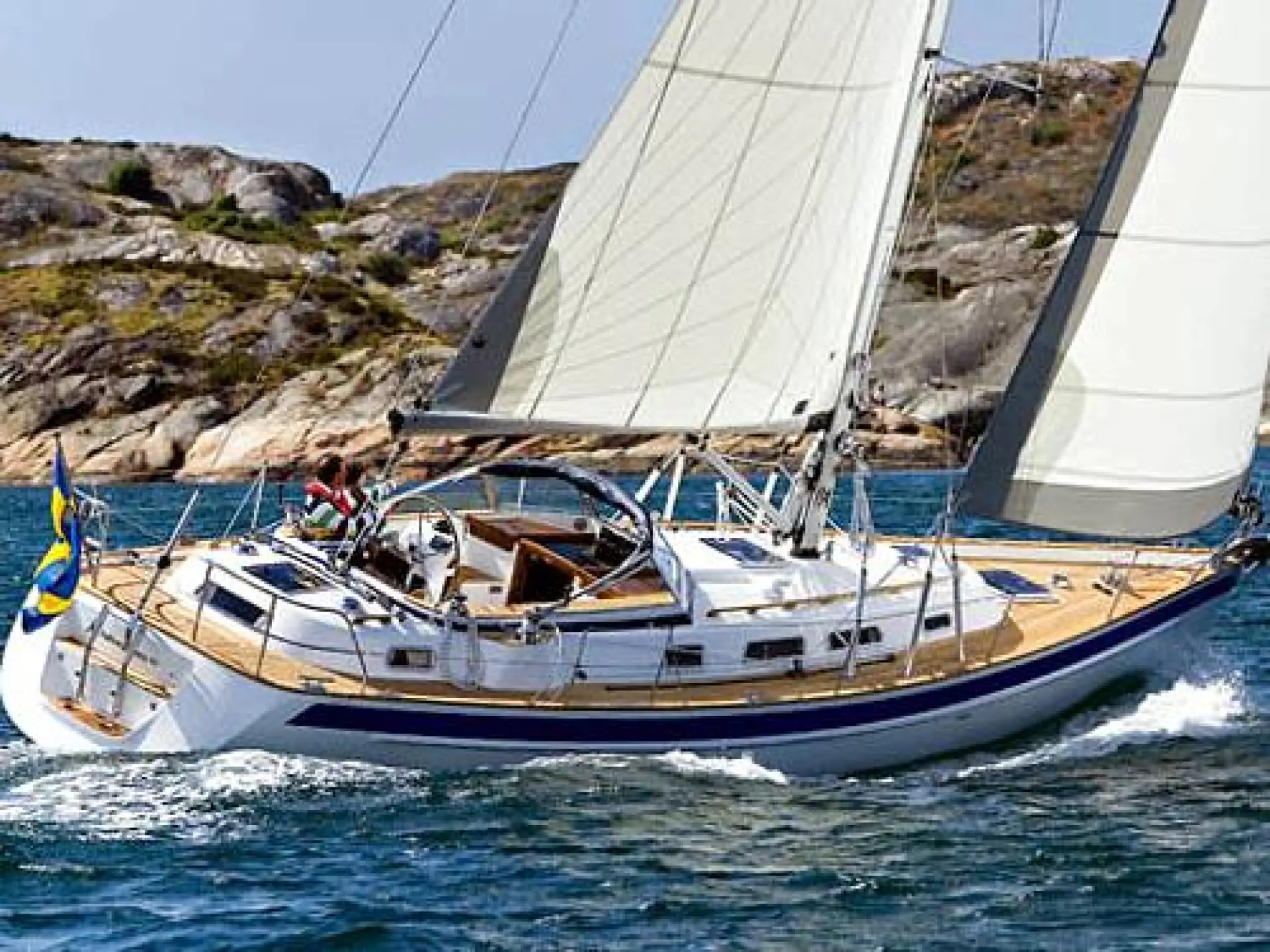 Hallberg Rassy 40 — 1/9