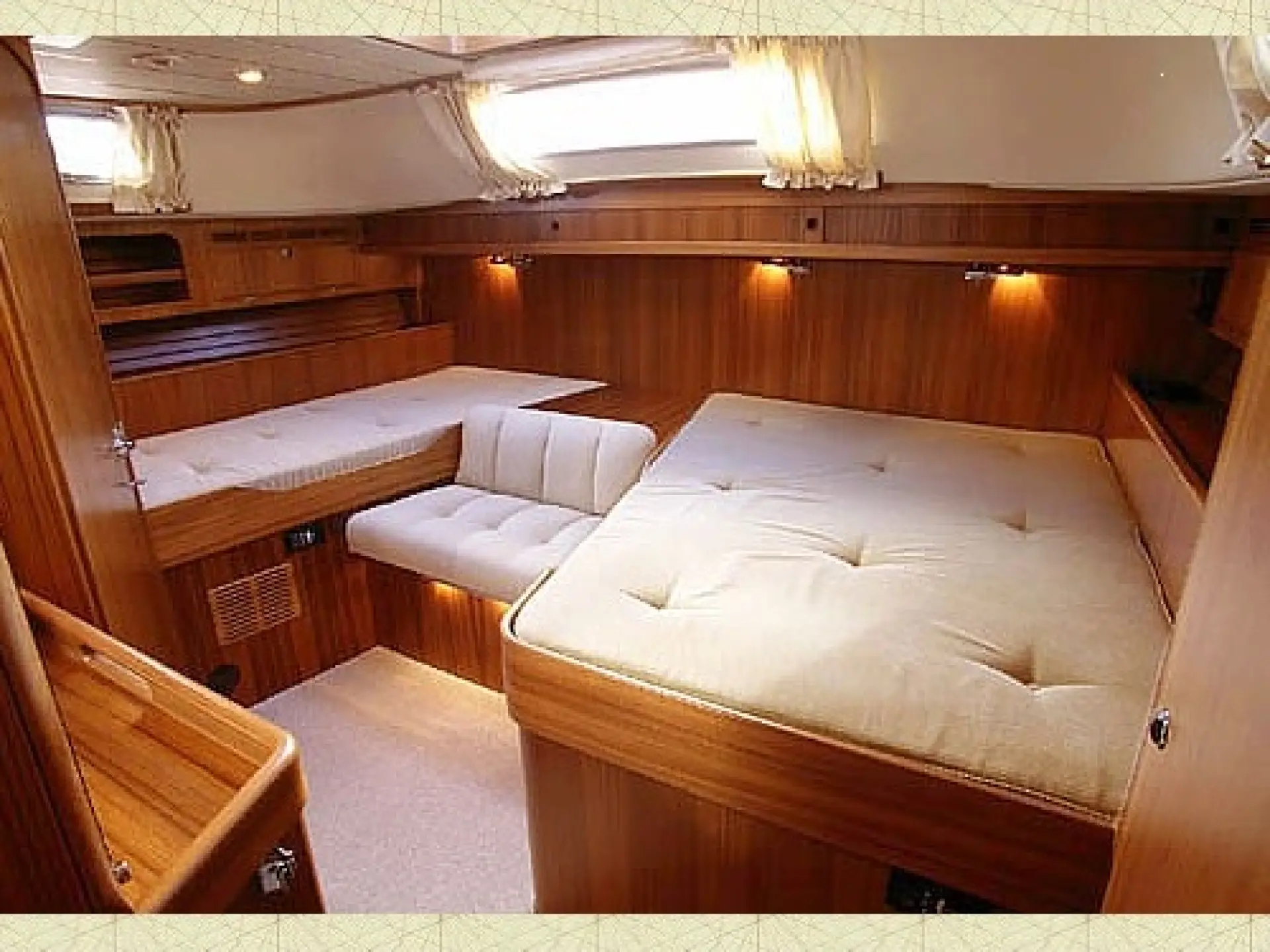 Hallberg Rassy 62 — 5/11