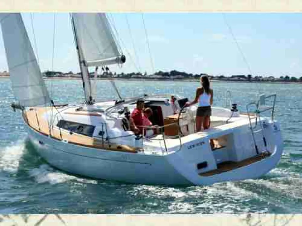 Oceanis 37 · 2007