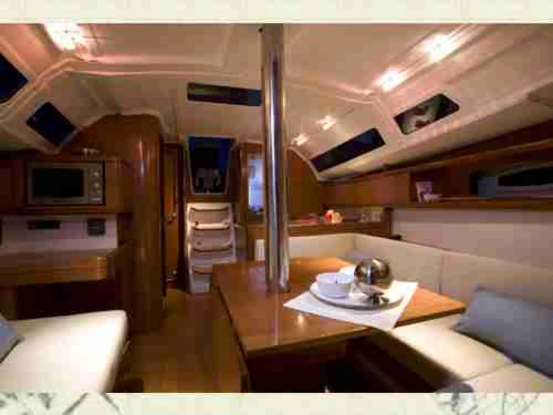 Oceanis 37 — 18/25