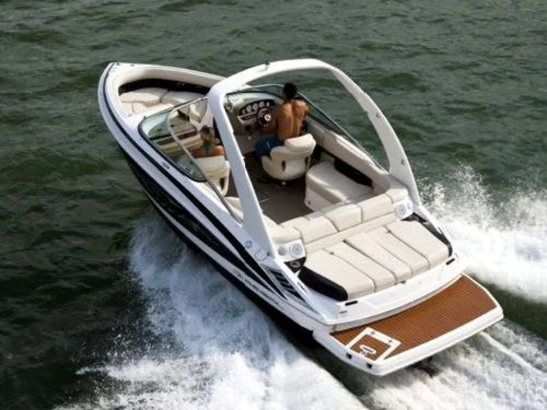 Regal 2300 Bowrider — 1/14