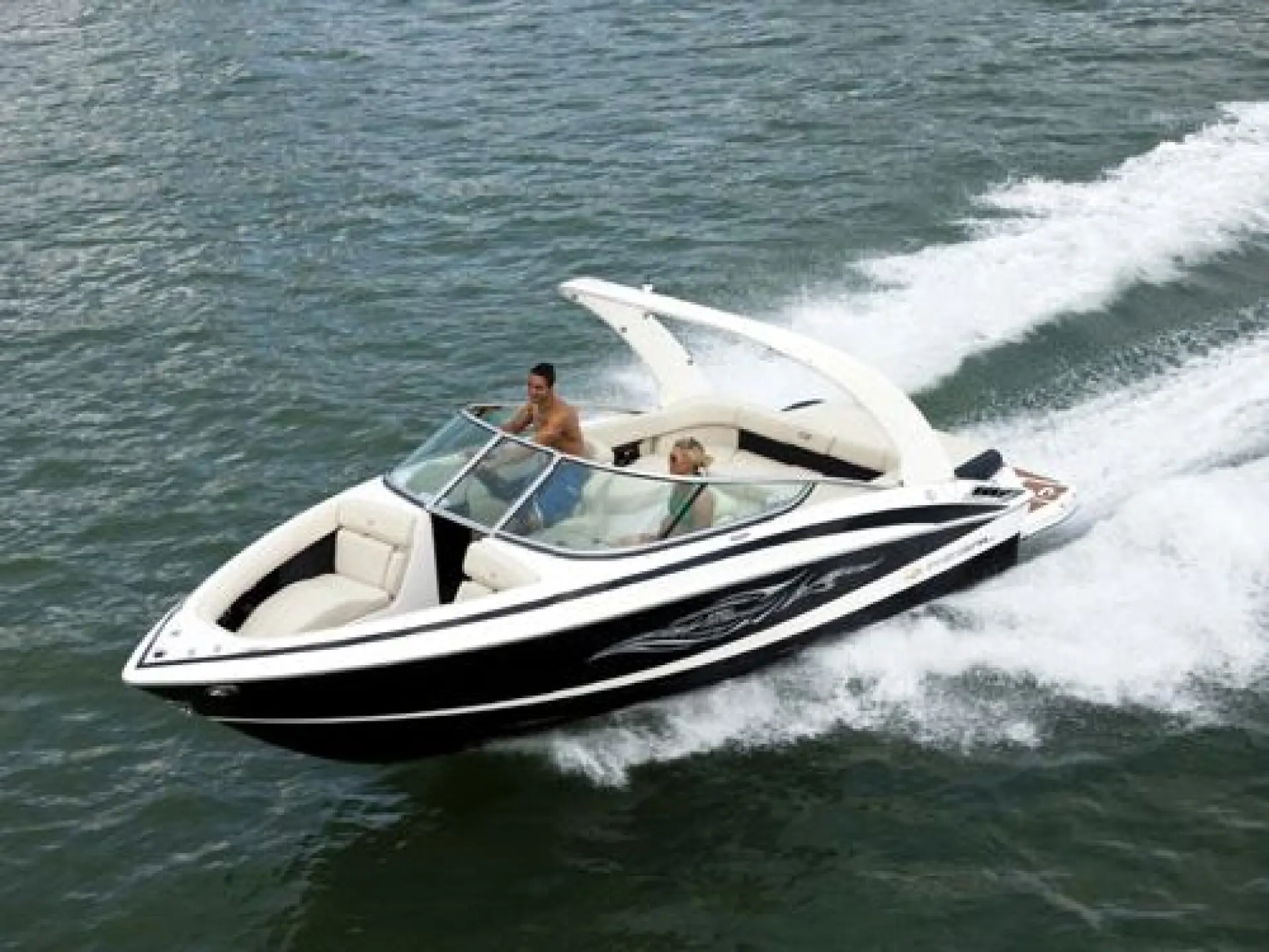 Regal 2300 Bowrider — 2/14