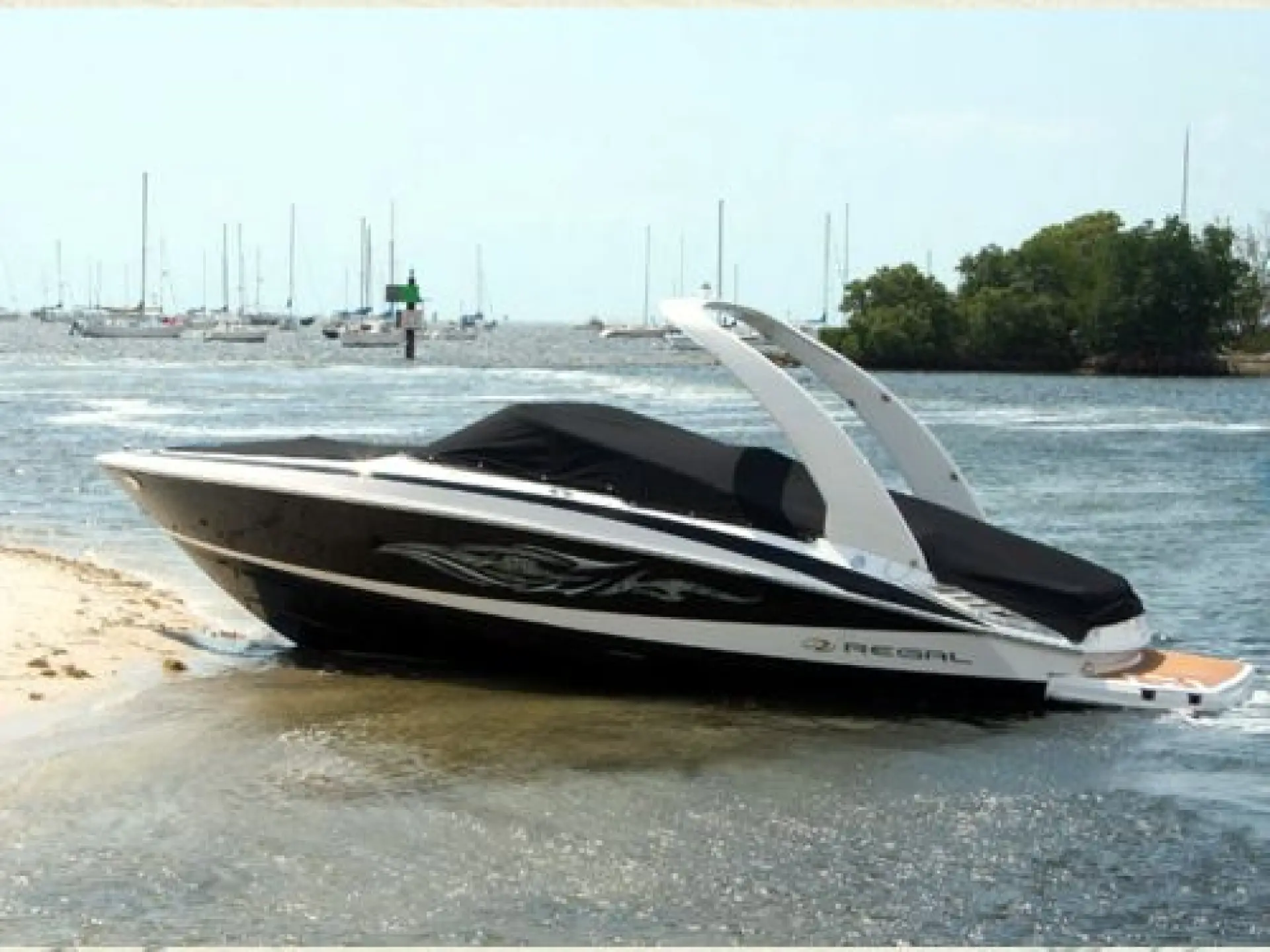 Regal 2300 Bowrider — 4/14