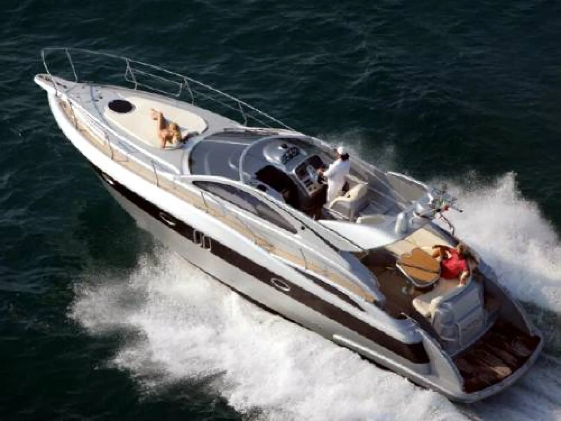 GR 40 Platinum Luxury Line — 2/9