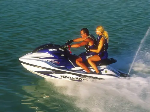 Waverunner GP 800 R — 1/8
