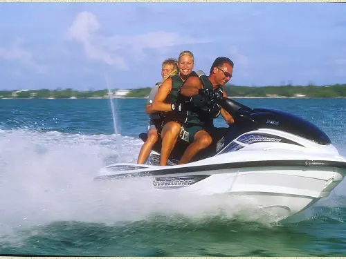 Waverunner XL 800 — 2/5