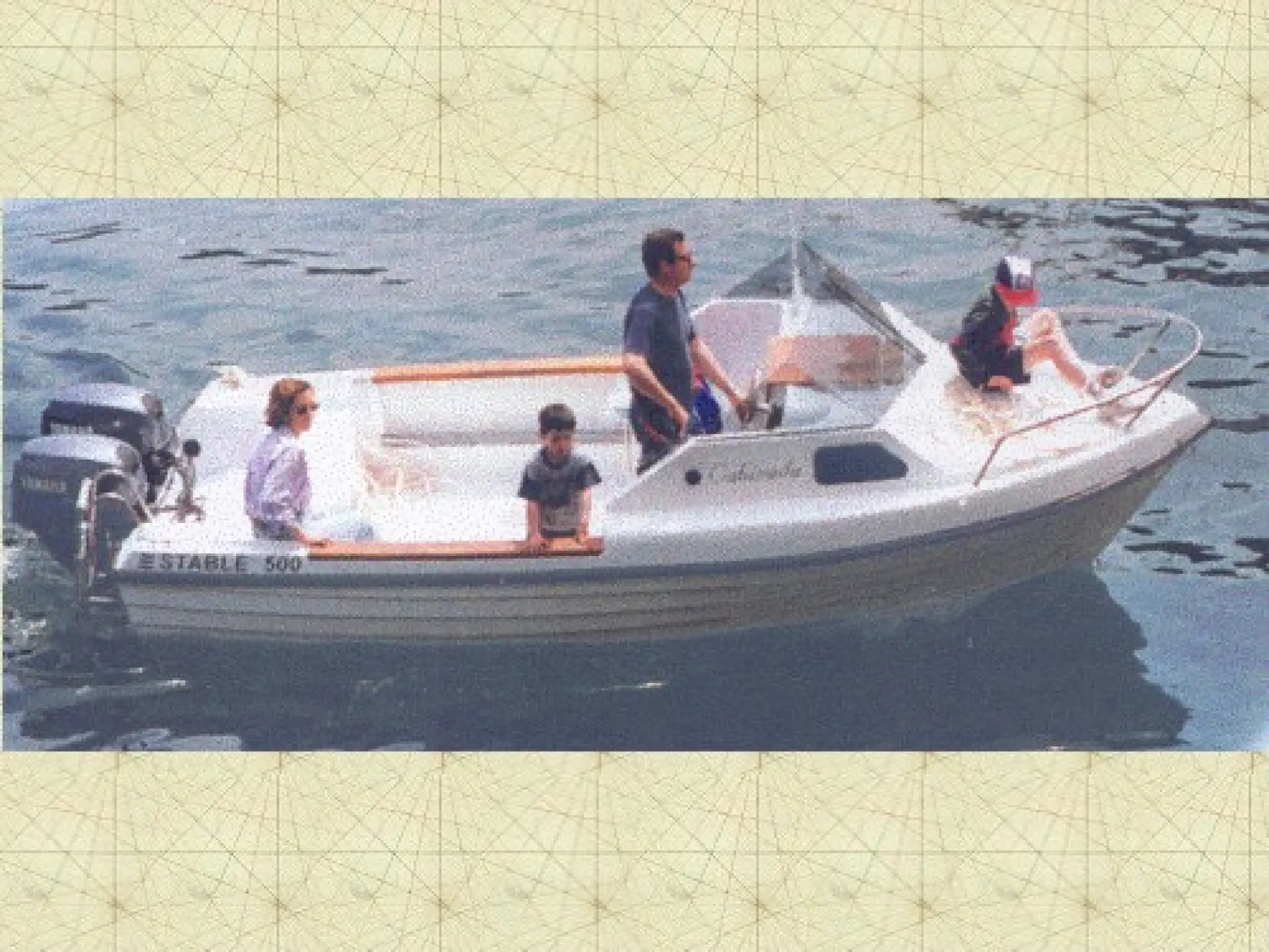 Estable 500 Cabinada — 1/2