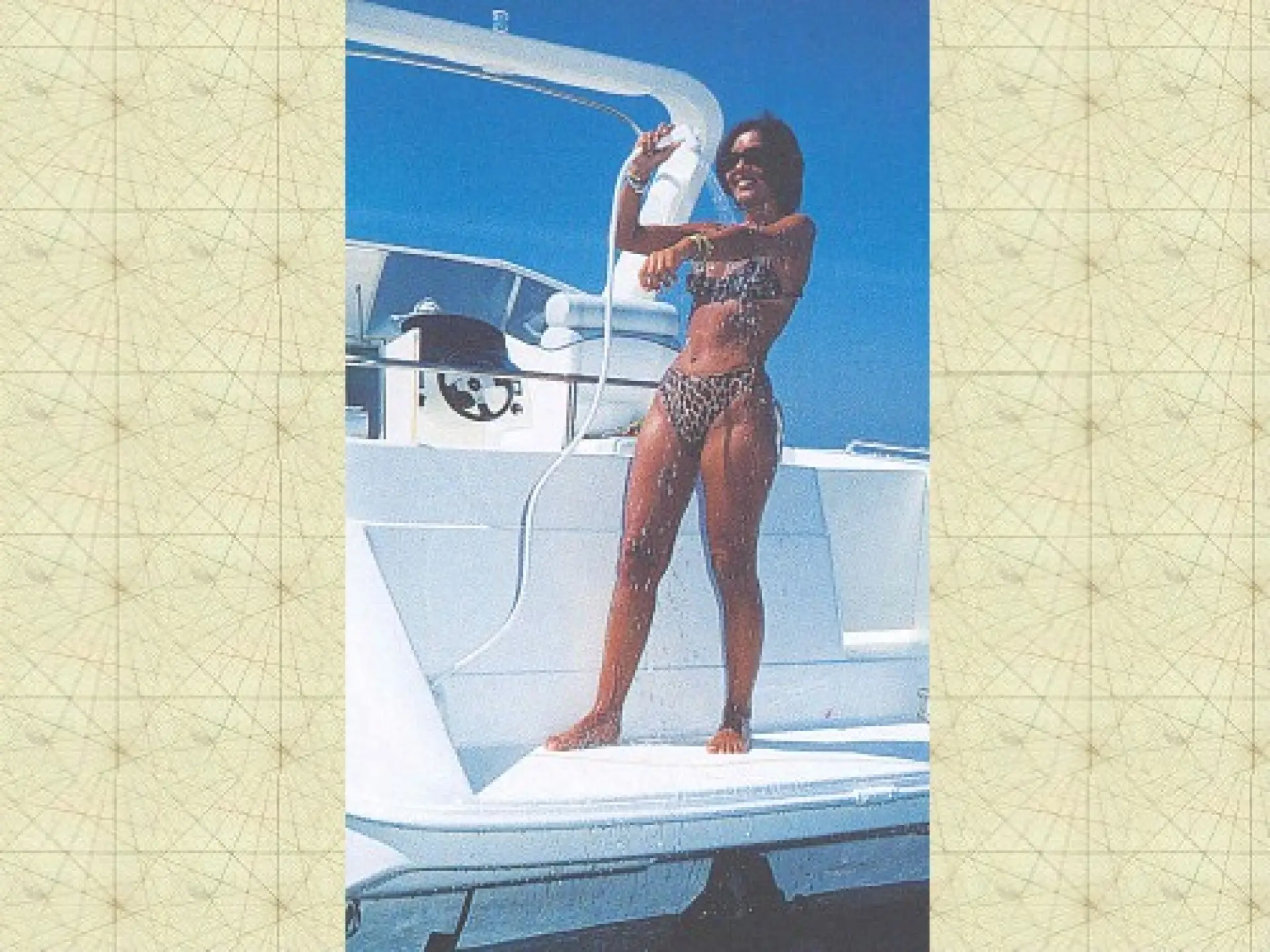 Riviera 24 — 7/11