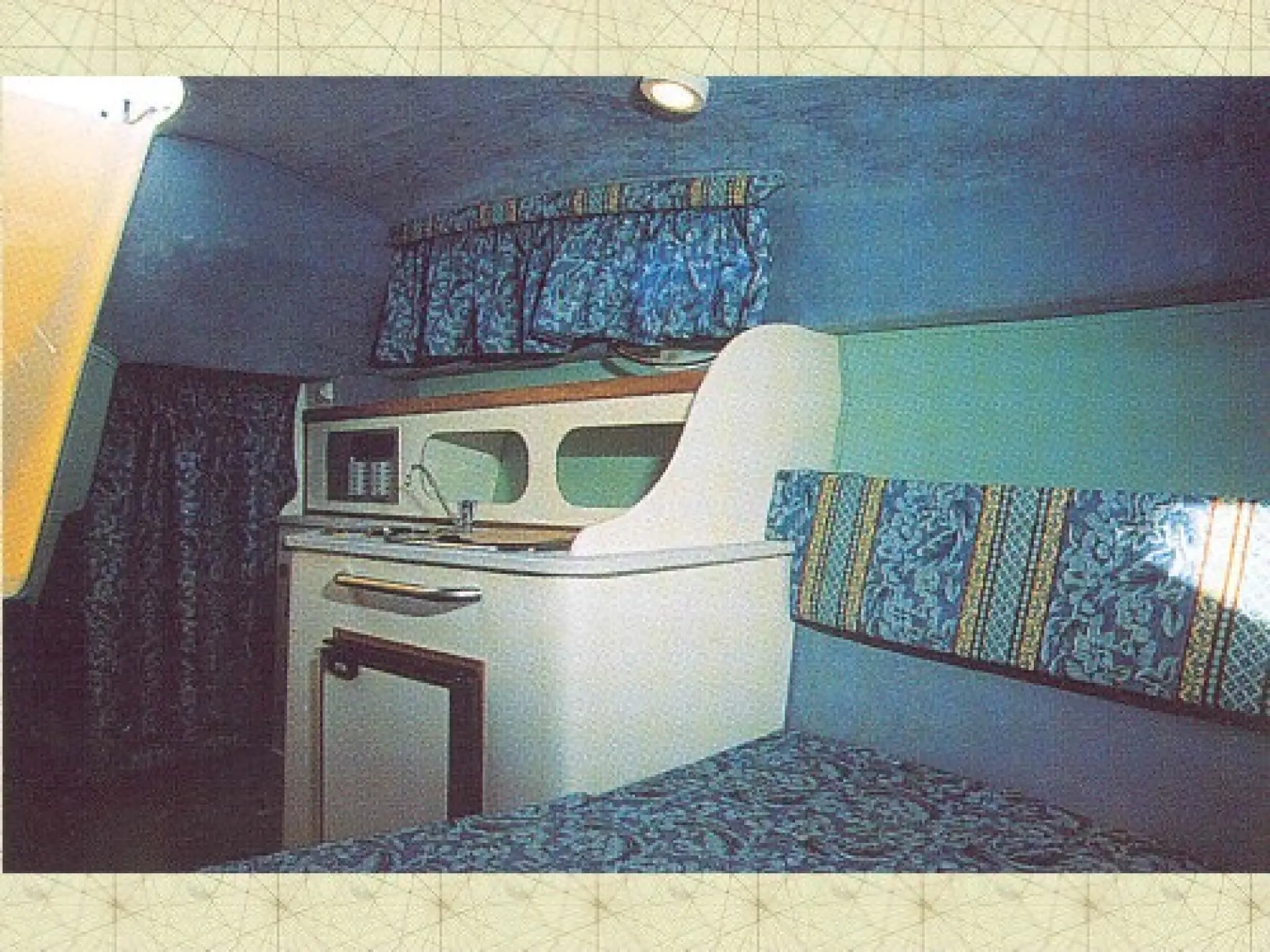 Riviera 24 — 8/11