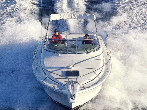Riviera 3000 Offshore — 2/8