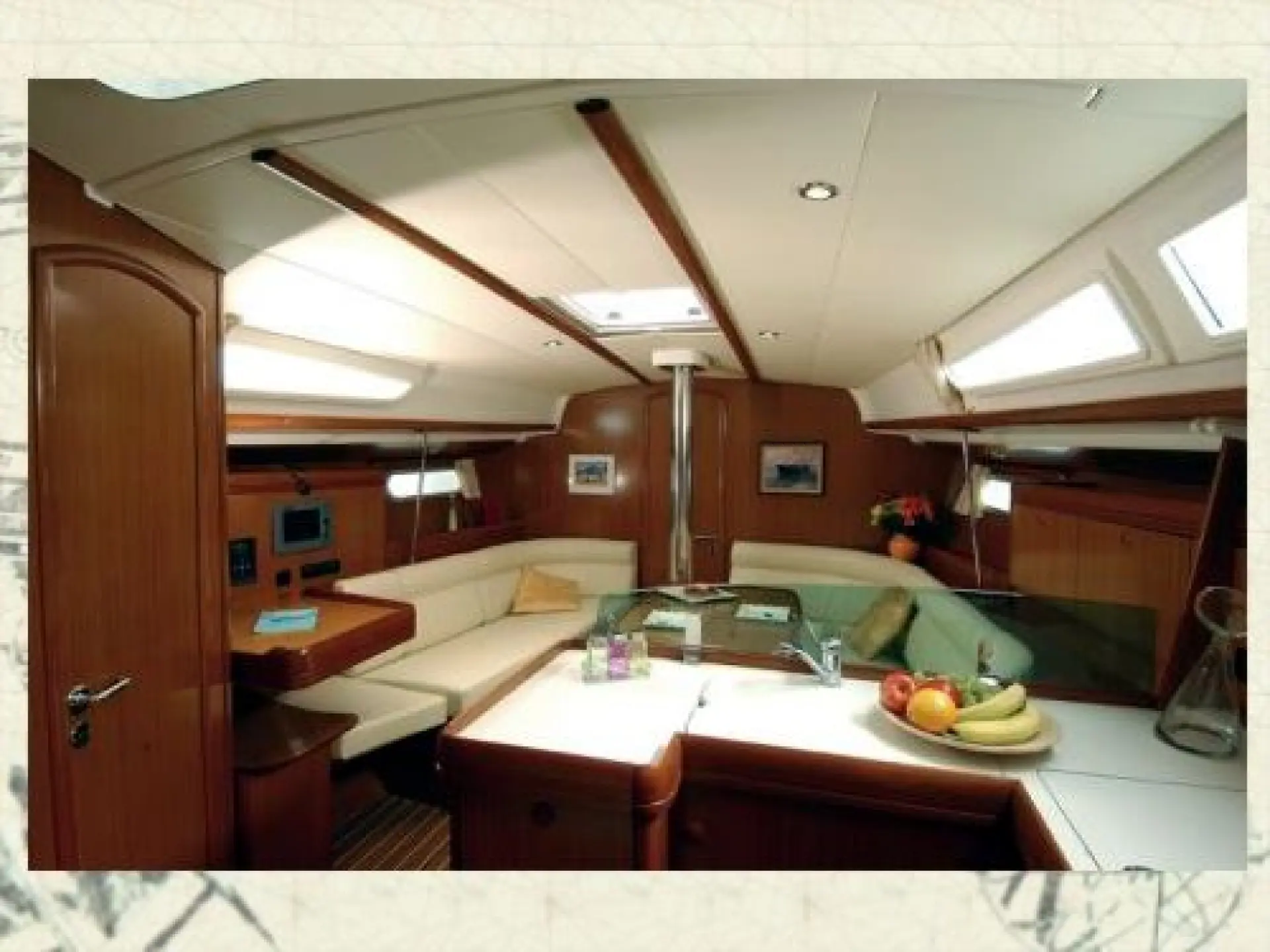 Sun Odyssey 39i — 8/17