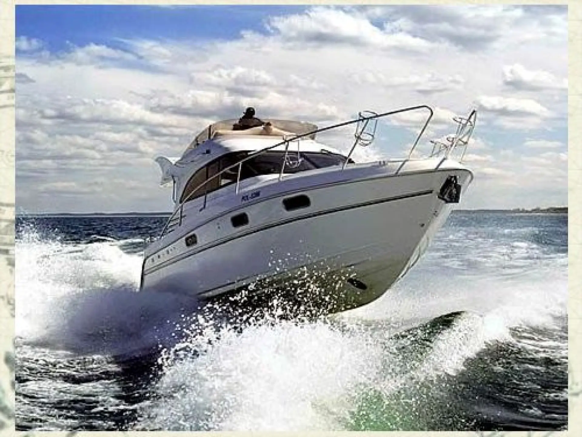 Galeon 330 Fly — 5/18