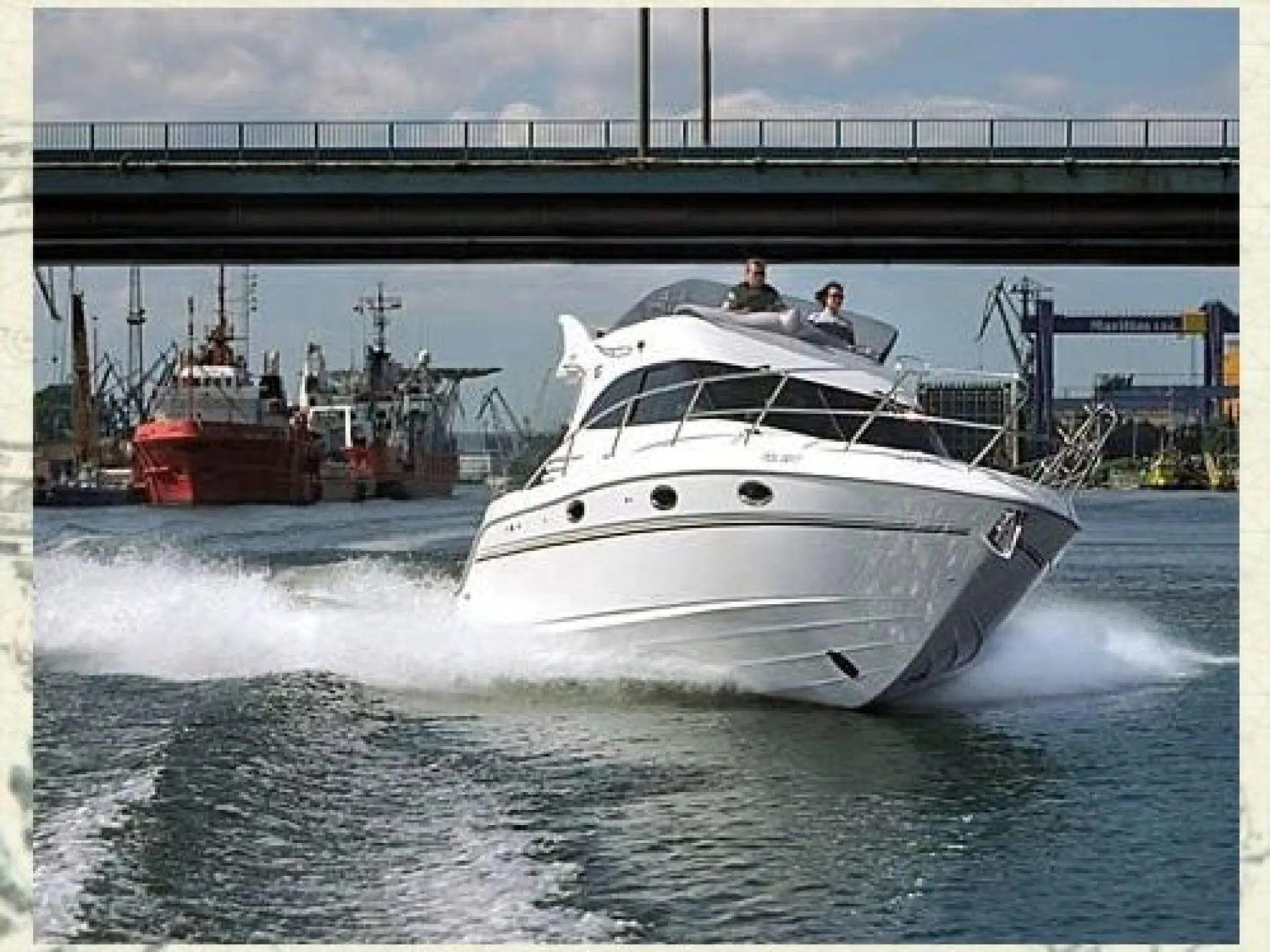 Galeon 330 Fly — 9/18