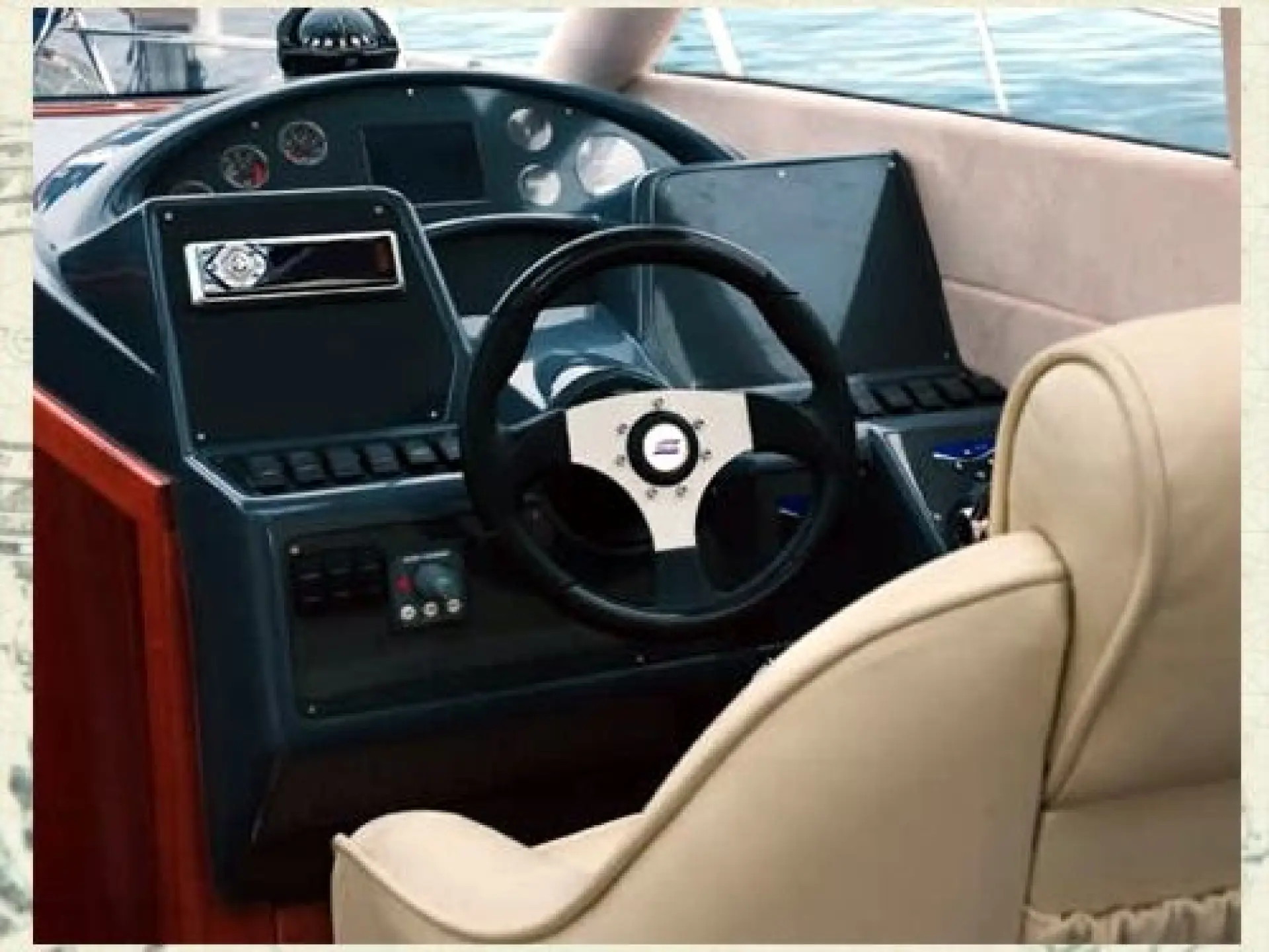 Galeon 330 HT — 11/17