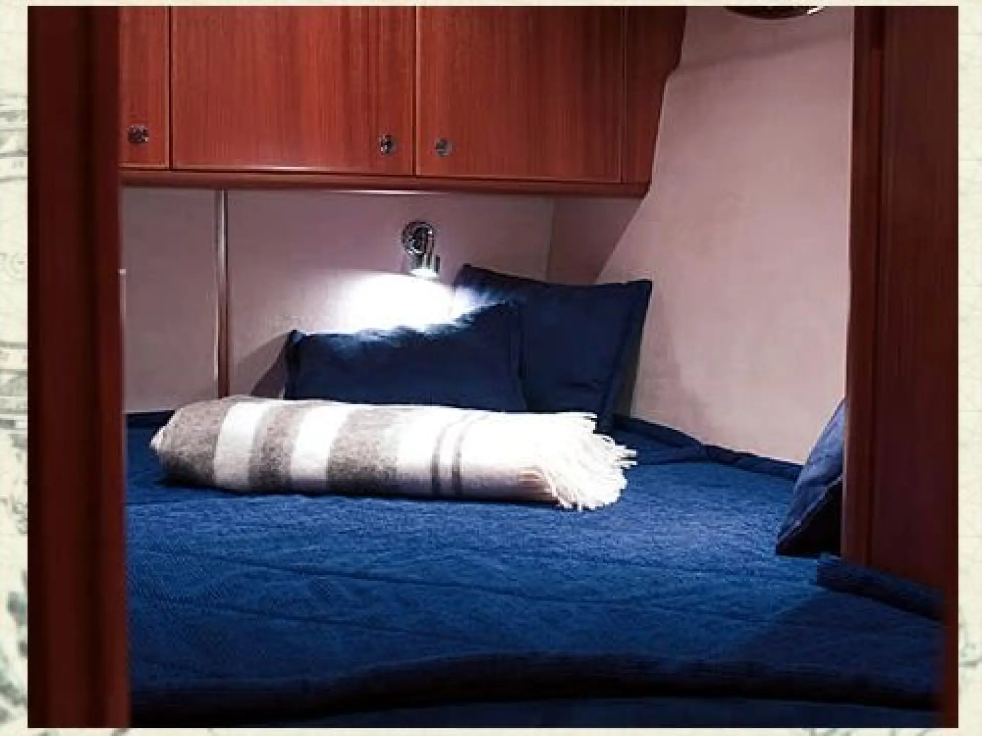 Galeon 330 HT — 14/17