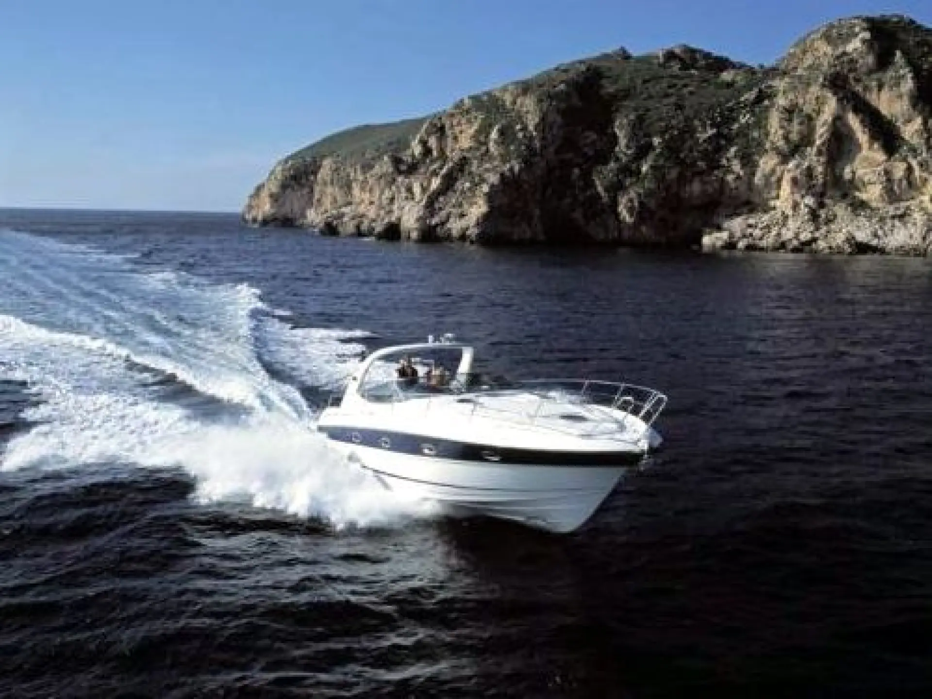 Bavaria 38 Sport — 2/18